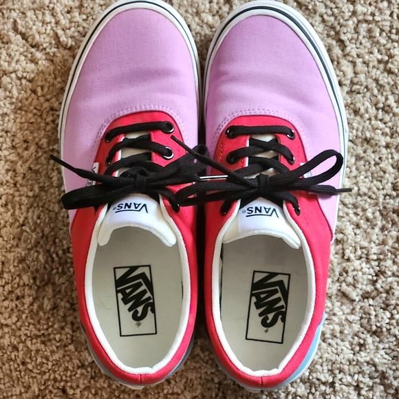 Vans womens Doheny shoe Size 8 Colors orchid red blue - Picture 4 of 11